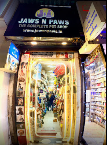 Jaws N Paws Pet Shop - Khan Market