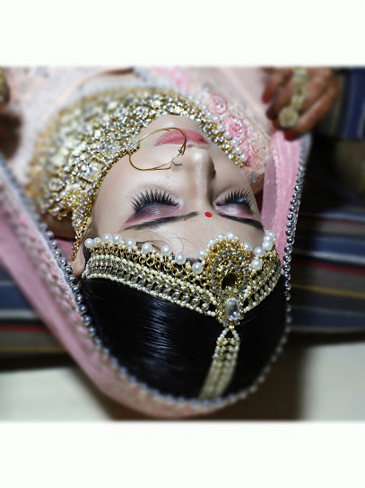 Makeup artist Poonam - Ajmer