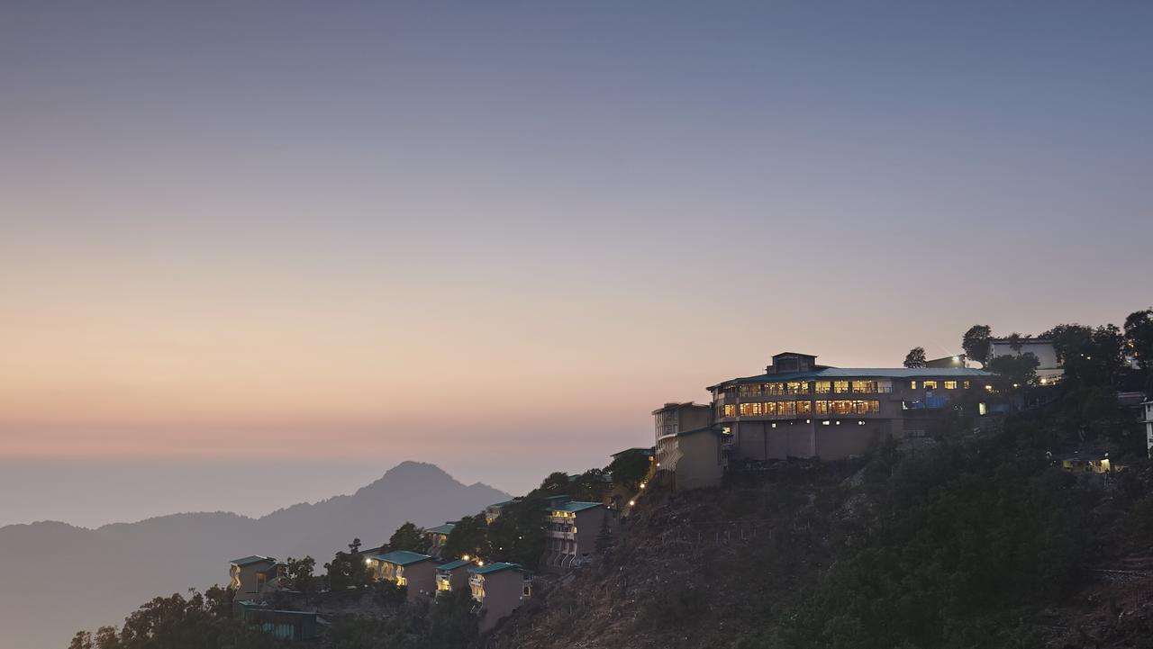 Sterling Mussoorie - Resorts and Hotels