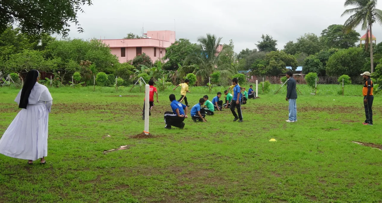 ssSt.Francis Higher Secondary School