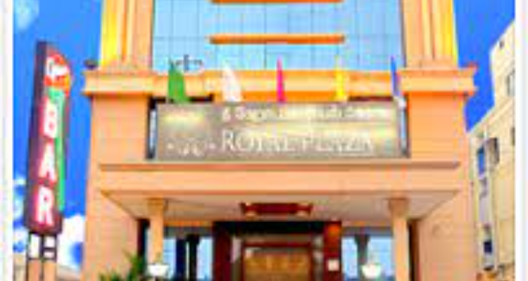 ssHotel Royal Plaza