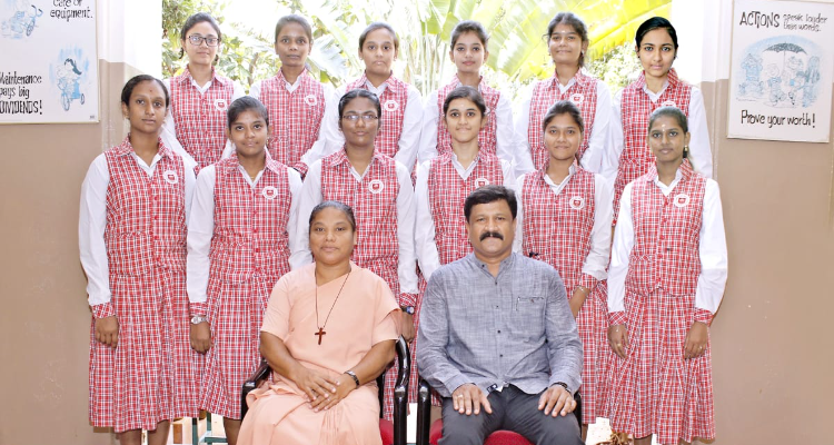 ssHoly Angels' Girls Matric Hr. Sec. School