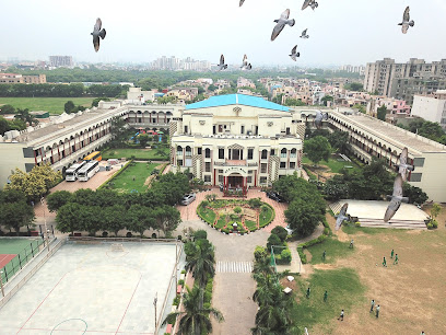 DLF PUBLIC SCHOOL