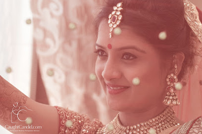 CaughtCandid.com I Wedding Photographer in Indore - Madhya Pradesh