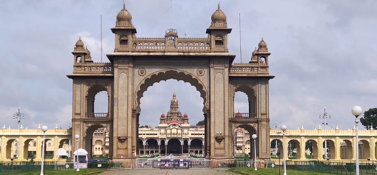 Mysore Cabs Tours and Travels