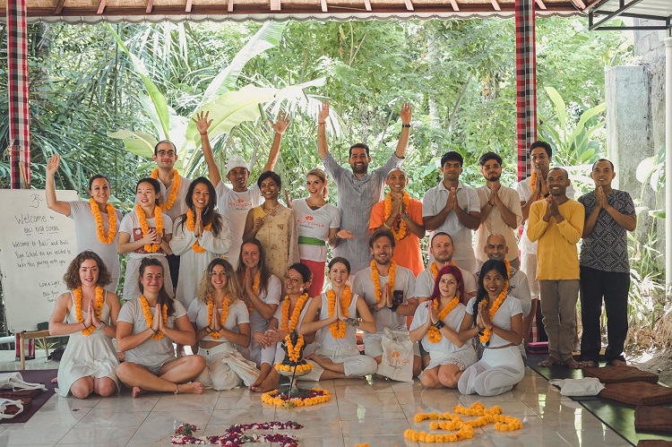 yoga teacher training in Bali