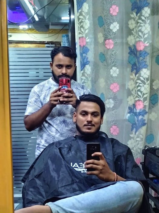 YES BOSS SALON - Bilaspur