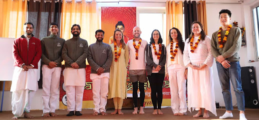 Aatm Yogashala - Yoga Teacher Training School in Rishikesh India