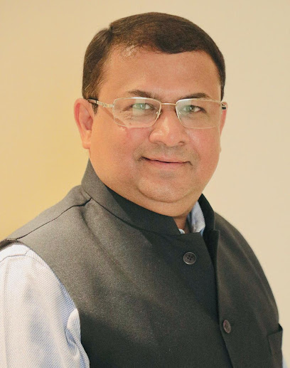 Dr Nishchal Bhatt