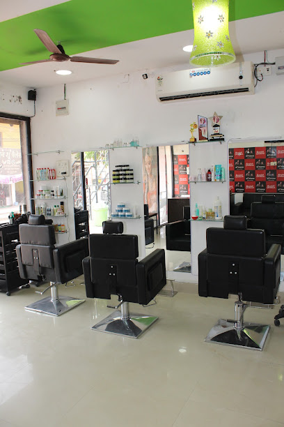 Makeover Female Salon & Academy - Bilaspur