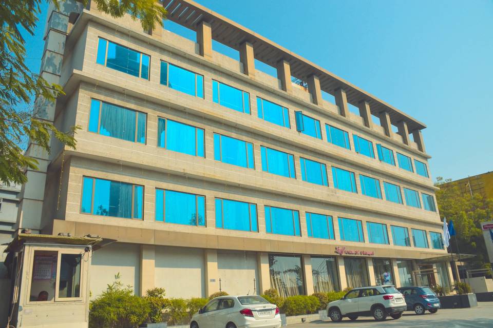 Hotel Riverview Ahmedabad